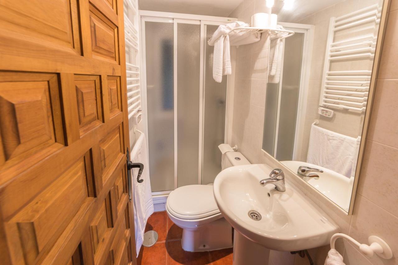 Apartamentos Rurales El Colvillo Trillo Zewnętrze zdjęcie