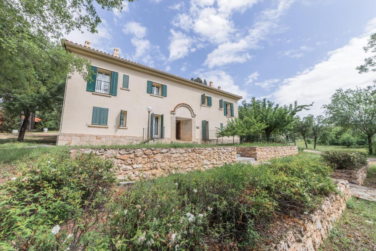 Apartamentos Rurales El Colvillo Trillo Zewnętrze zdjęcie